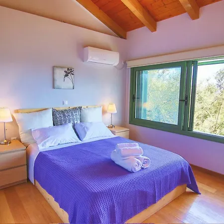 House Elivia *